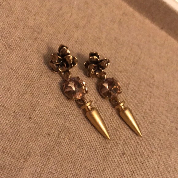Earrings - Picture 2 of 3